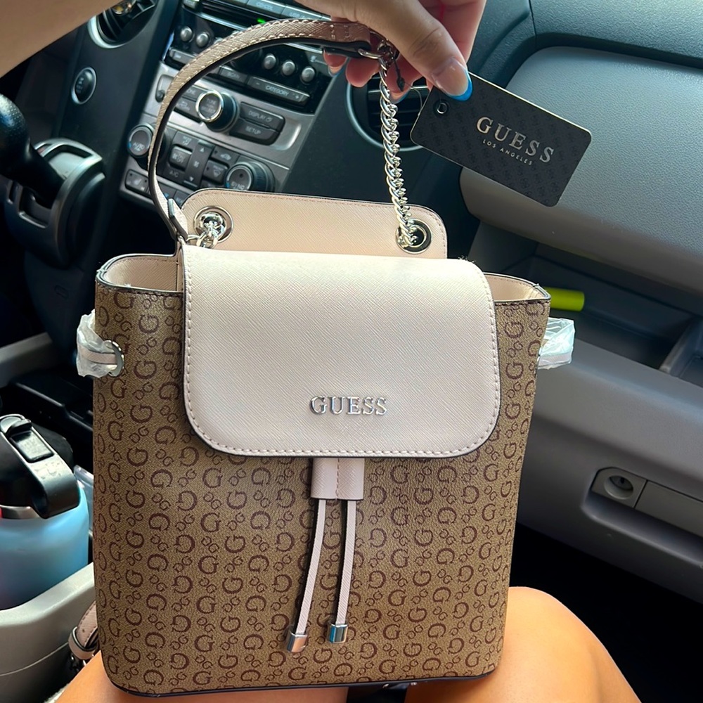 Brand new guess bag with tag